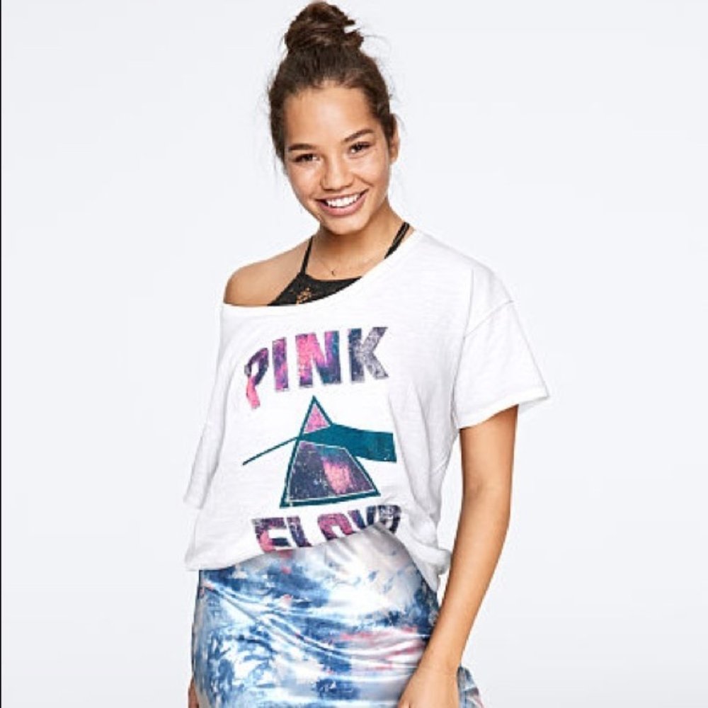 Pink By VS Knit Riot -  Loose fitting white Pink Floyd tee - women's  Med